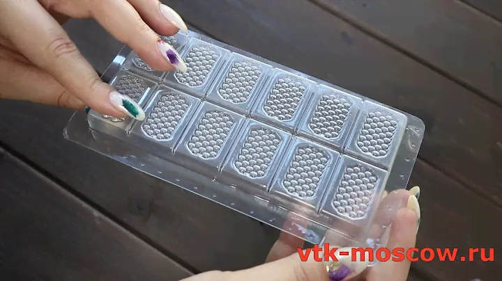 51376 Форма для шоколада ПЛИТКА 73 VTK